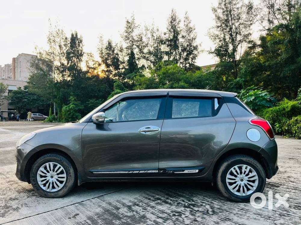 Maruti Suzuki Swift Vxi Optional, 2021, Petrol