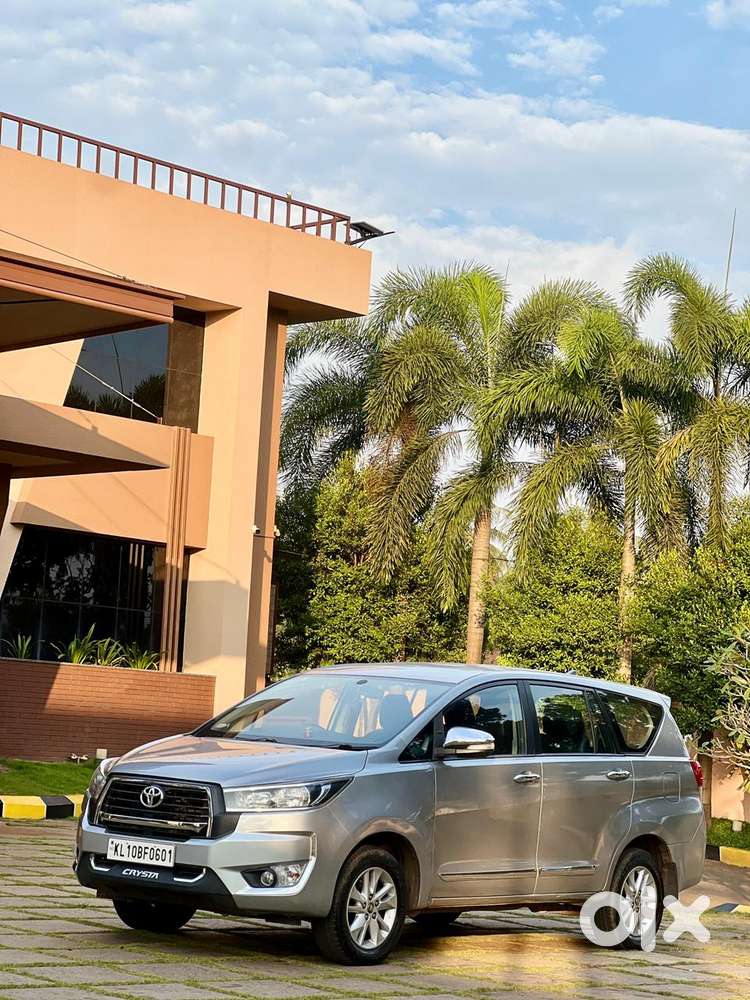 Toyota Innova Crysta 2.4 G Mt 7 Str, 2016, Diesel