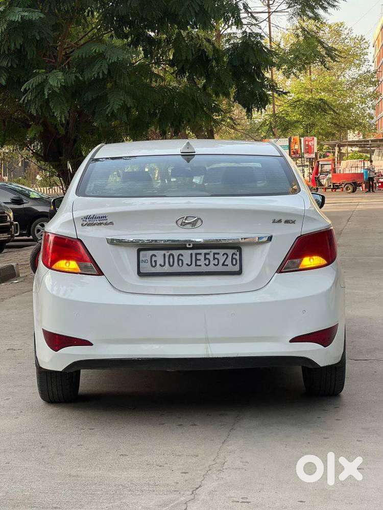 Hyundai Verna Fluidic 1.6 Sx Crdi Opt At, 2015, Diesel