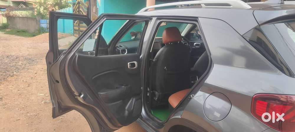 Hyundai Petrol Car 6 Years