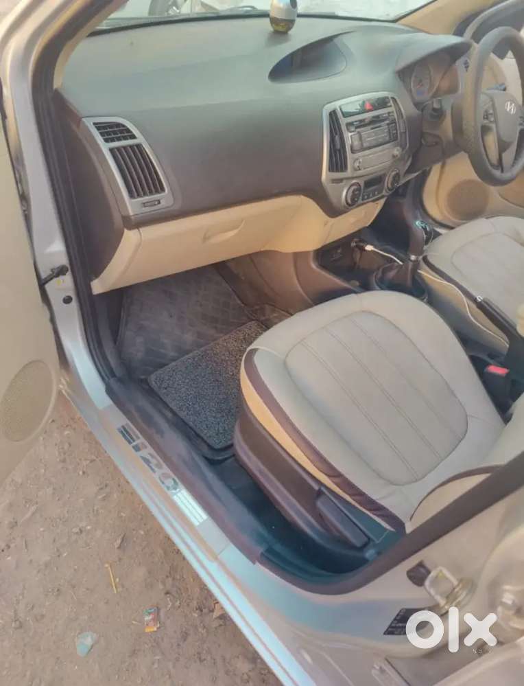 Hyundai I20 2014 Petrol + Cng On Paper Well Maintained