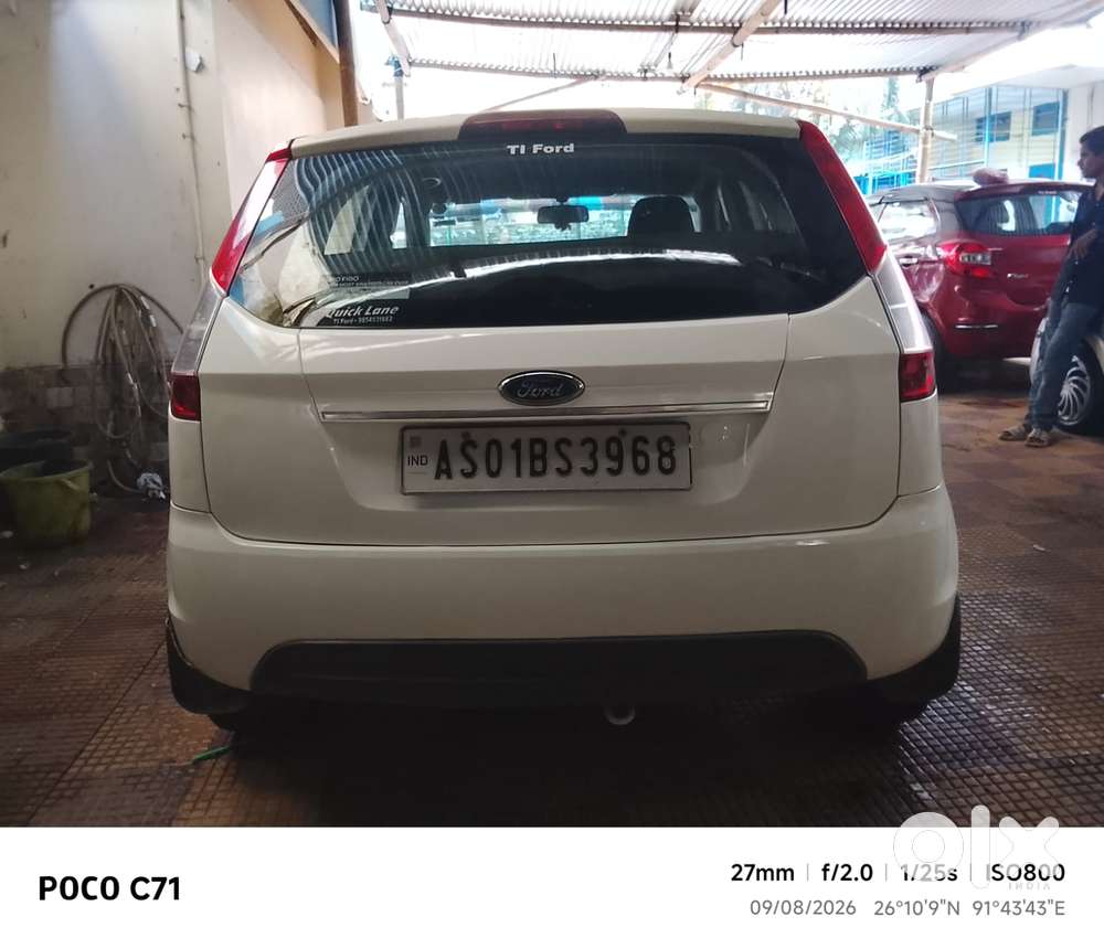 Ford Figo 1.2p Trend Mt, 2015, Petrol