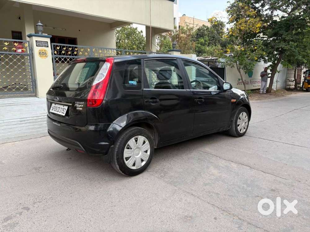 Ford Figo 2010-2012 Diesel Zxi, 2011, Diesel