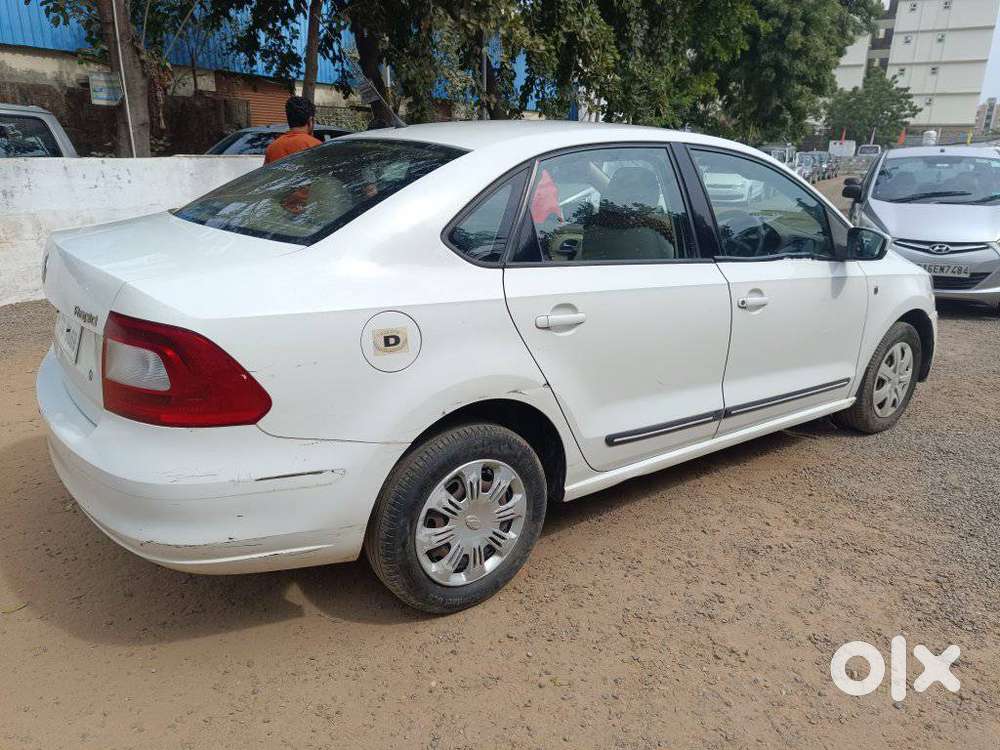 Skoda Rapid 1.5 Tdi Style, 2011, Diesel