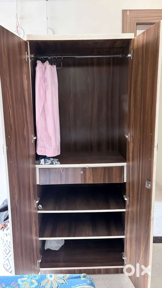 Single wardrobe ( 2 quantity)