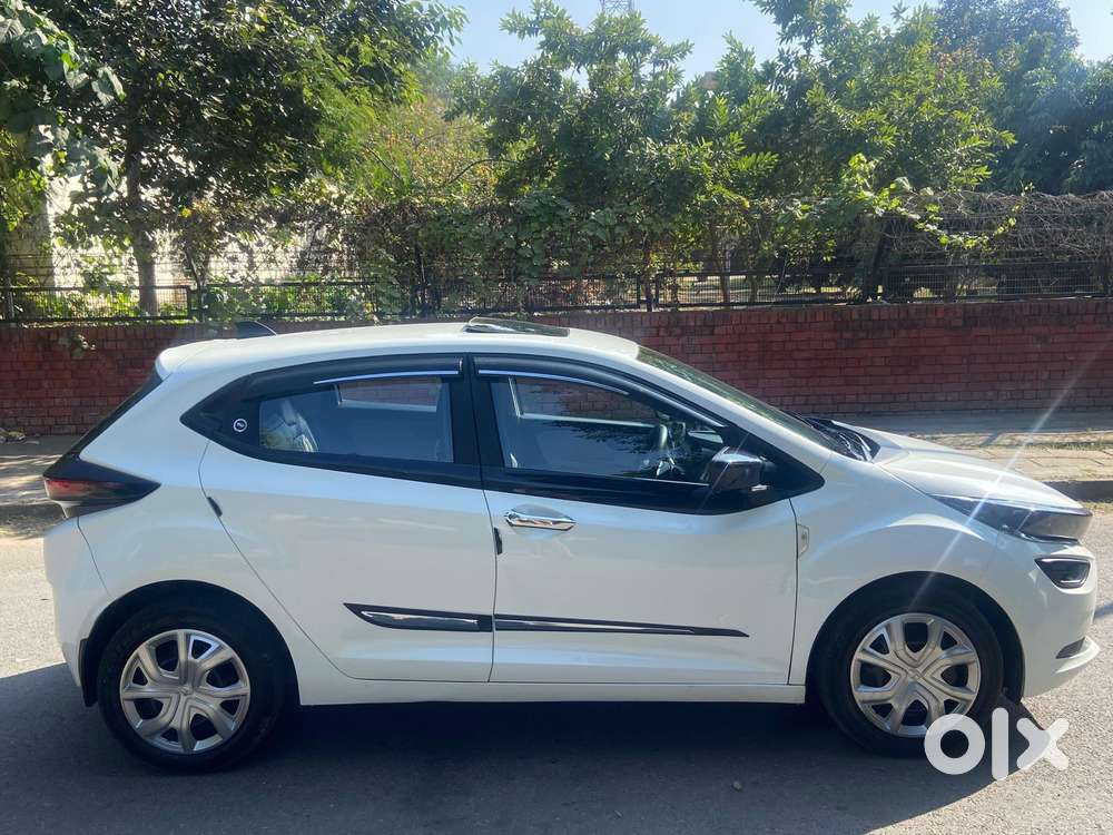Tata Altroz 1.2 Xz Plus Petrol, 2023, Petrol