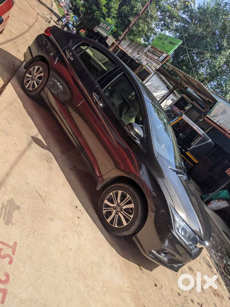 Honda City 4th Gen V Varient 2022 August Petrol Last Production