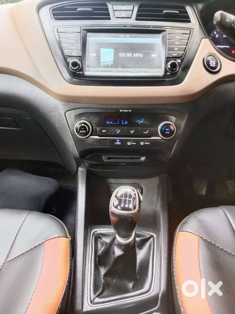 Hyundai I20 1.4 Asta (o) Crdi, 2015, Diesel