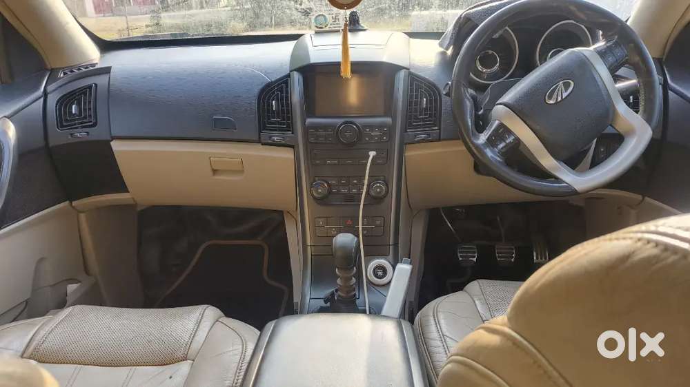 Xuv500 W10 Top Notch Condition