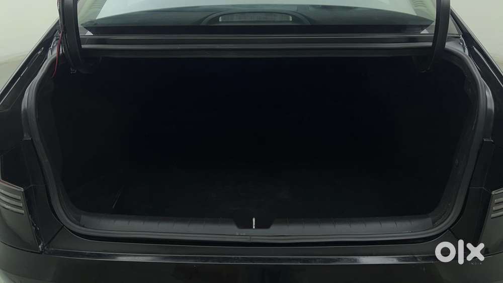Hyundai Verna 1.5 S Vtvt, 2023, Petrol