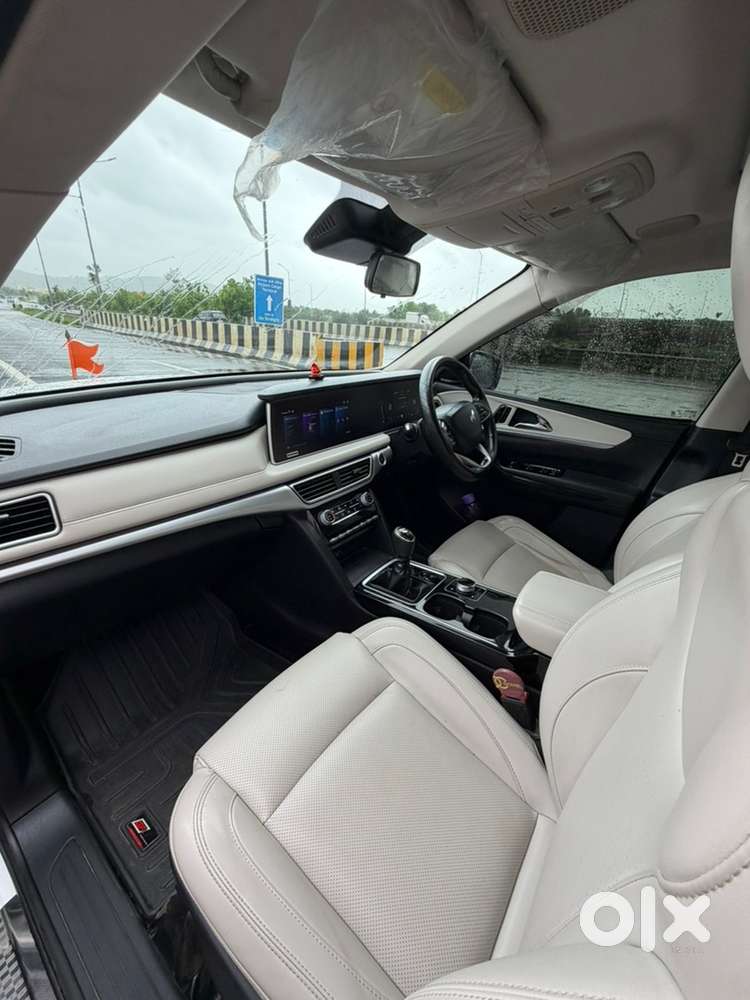 Mahindra Xuv700 Diesel 2023