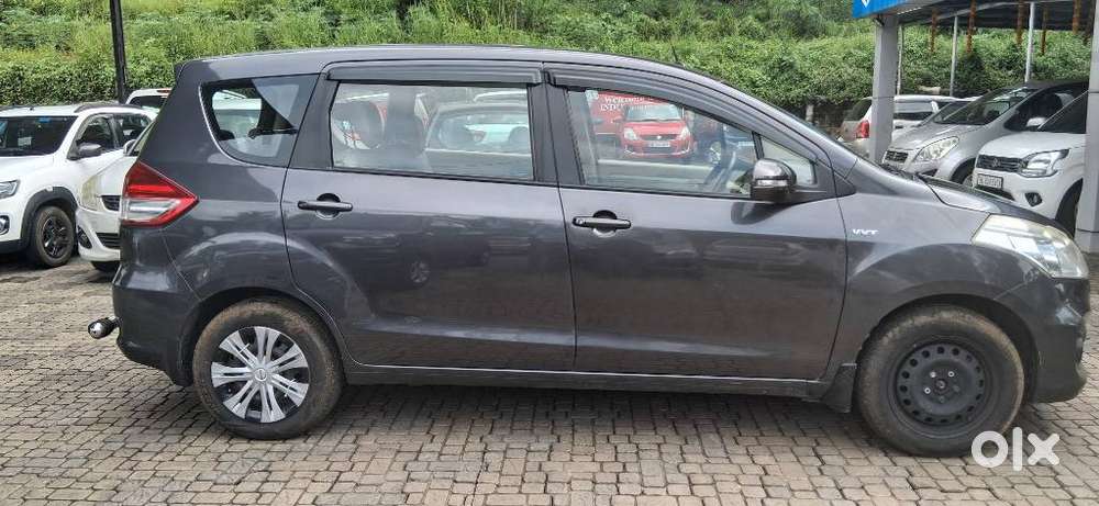 Maruti Suzuki Ertiga Vxi At, 2016, Petrol