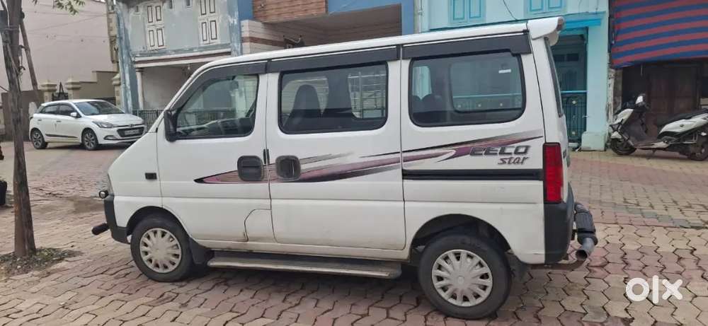 Maruti Suzuki Eeco 2017