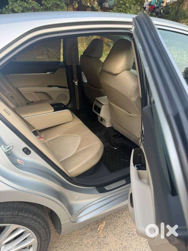 Toyota Camry Hybrid, 2021, Petrol