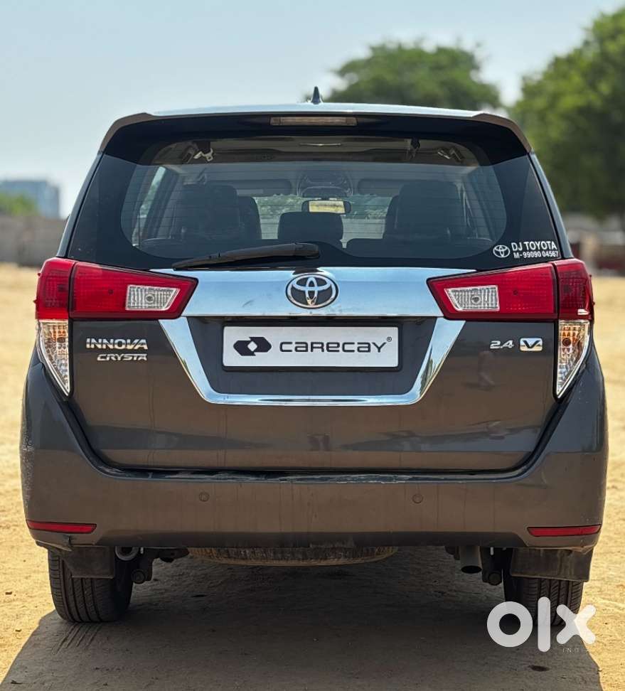 Toyota Innova Crysta 2.4 V, 2016, Diesel