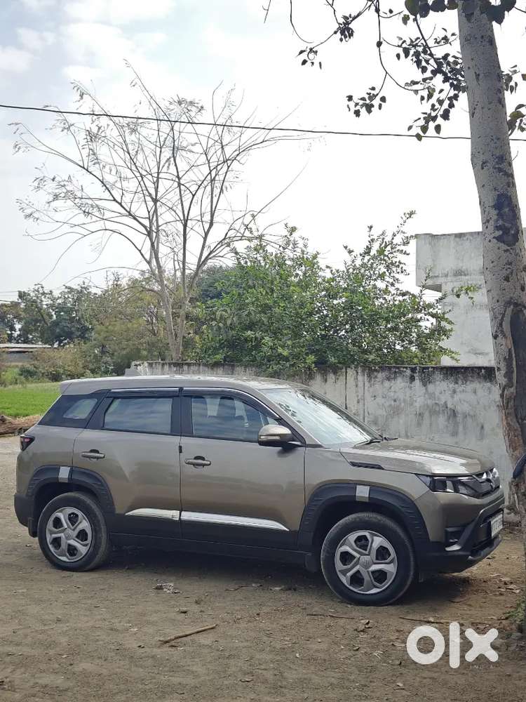 Maruti Brezza Lxi 2025