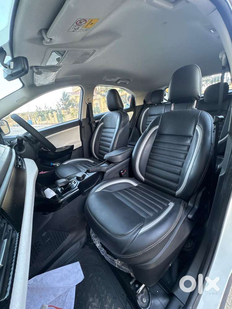 Tata Curvv Pure Plus 1.2 Revotron Petrol 7dca, 2024, Petrol