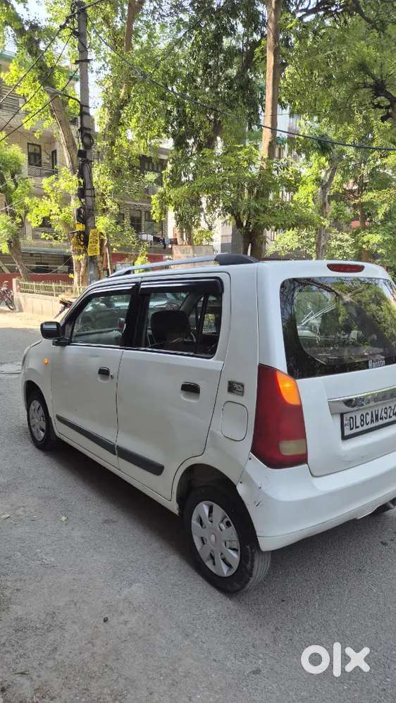Wagon R Lxi Cng Green (company Fitted)