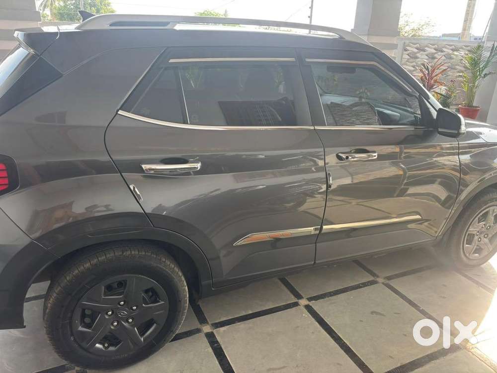 Hyundai Venue 2023 Diesel Good Condition
