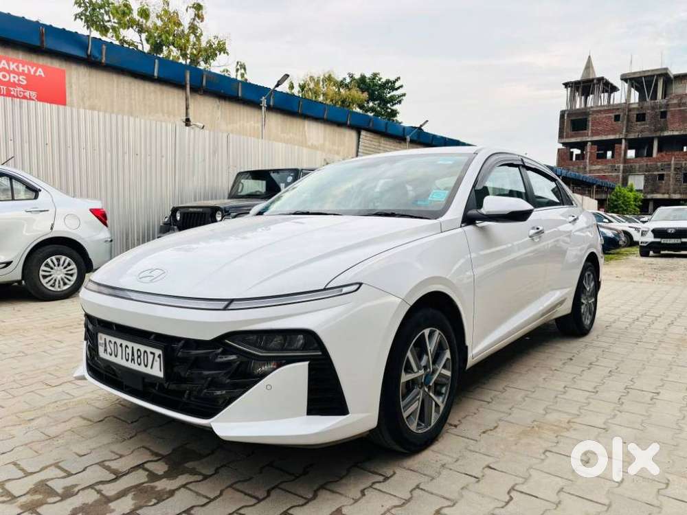 Hyundai Verna 1.5 Sx (o) Vtvt Ivt, 2024, Petrol