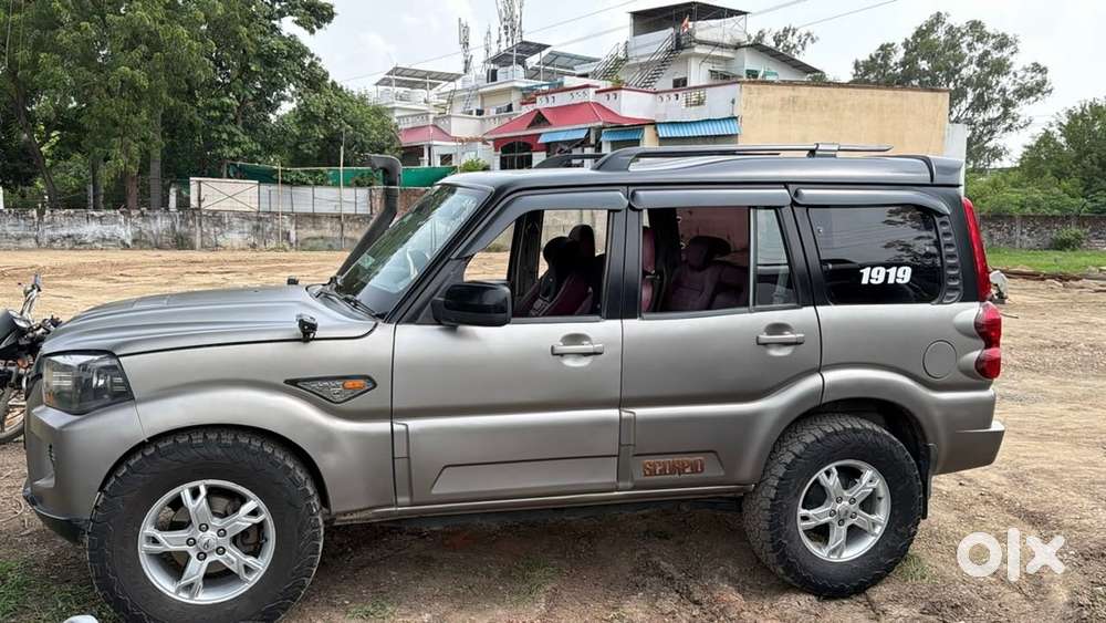 Mahindra Scorpio Diesel 2017