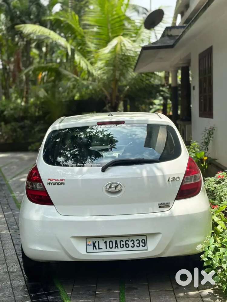 Hyundai I20 1.2 Asta 2011 ( Full Option )
