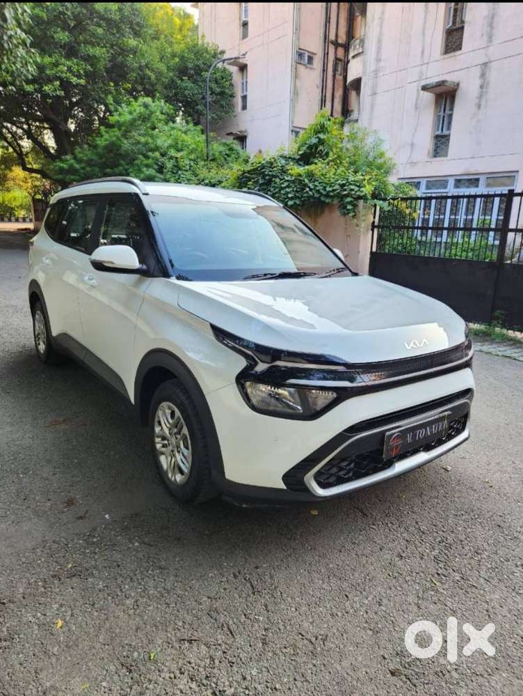 Kia Carens 1.4 Prestige 7 Str, 2023, Petrol