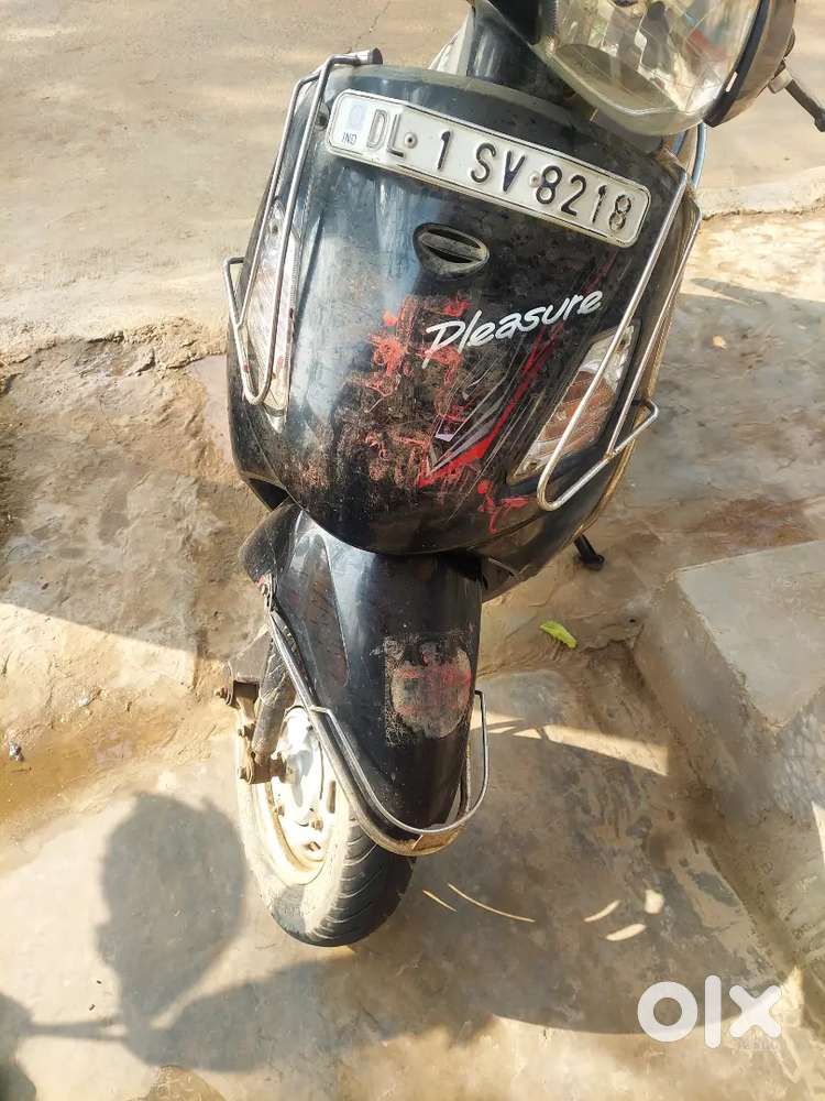 Olx pleasure clearance scooty