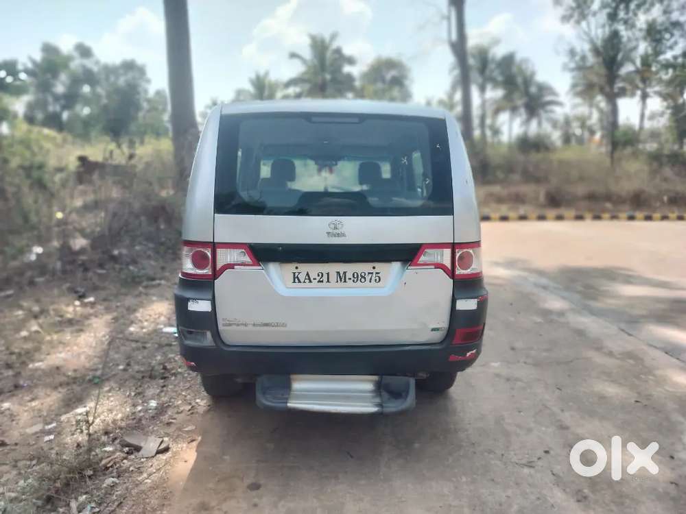 Tata Sumo Grande Mk Ii 2011 Diesel 150000 Km Driven