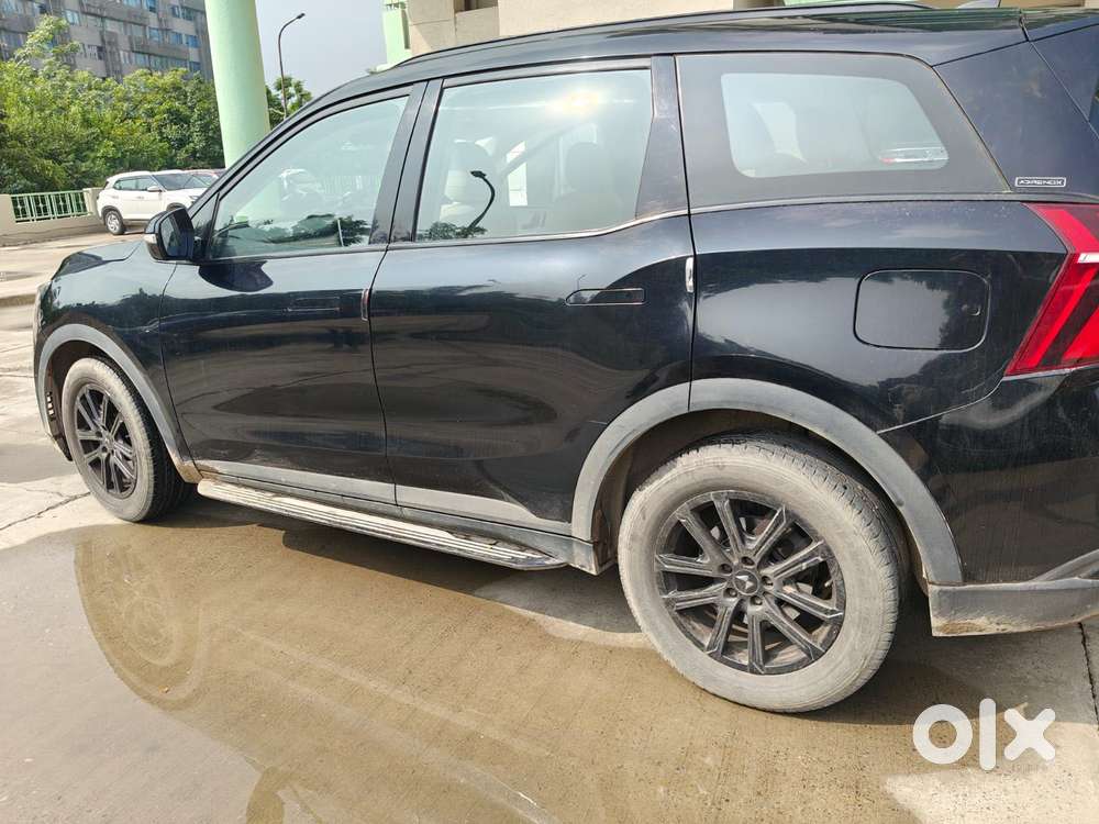 Mahindra Xuv700 2.0 Ax 7 Petrol At Str, 2024, Petrol