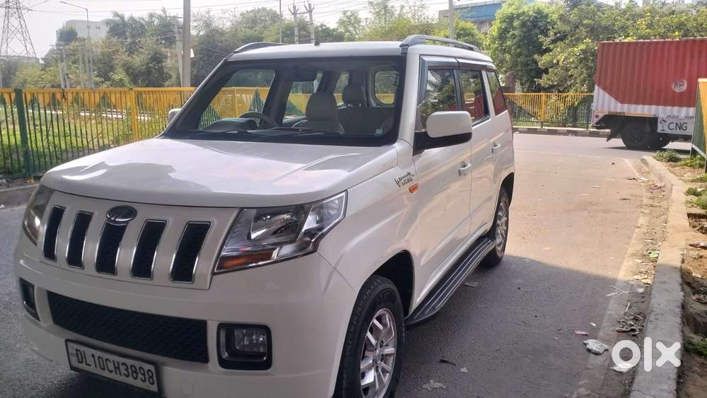 Mahindra Tuv 300 T8, 2016, Diesel