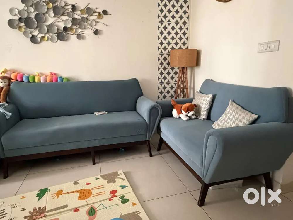 Sofa set :  3+2 seater