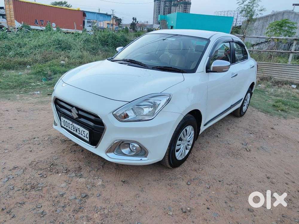 Maruti Suzuki Dzire 1.2 Vxi, 2022, Petrol