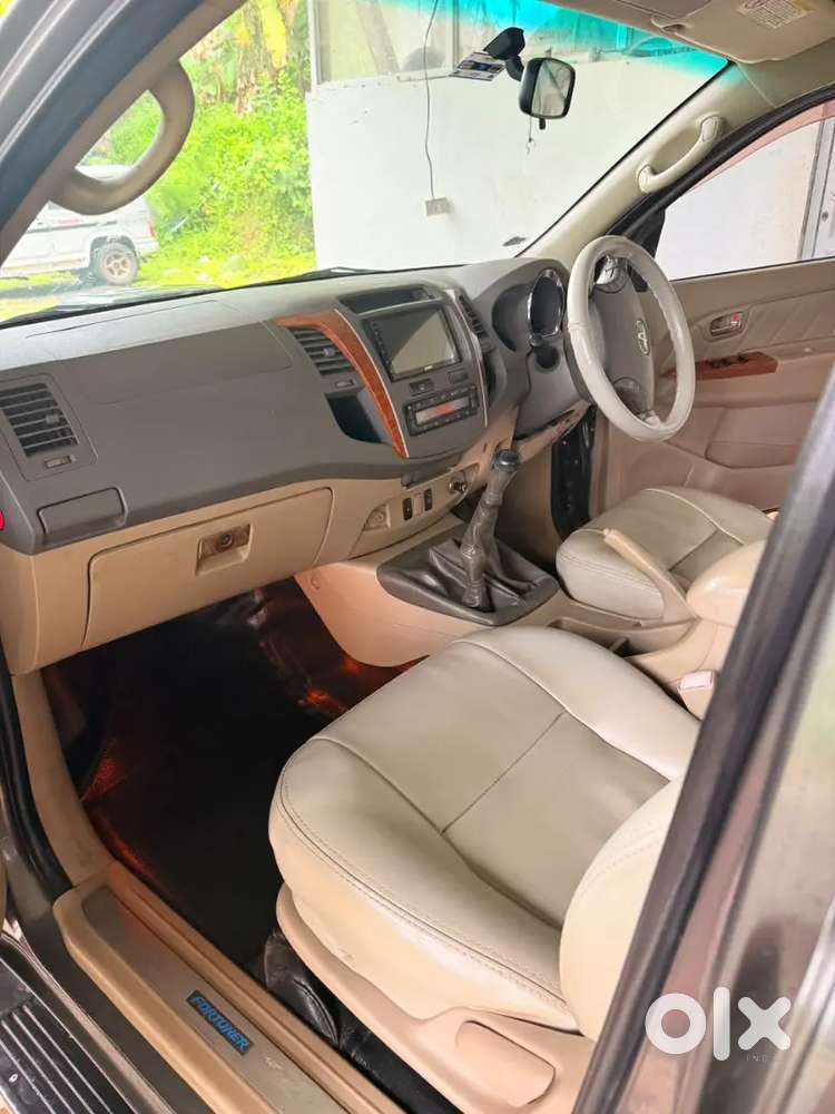 2010 Model Toyota Fortuner Urgent Sale
