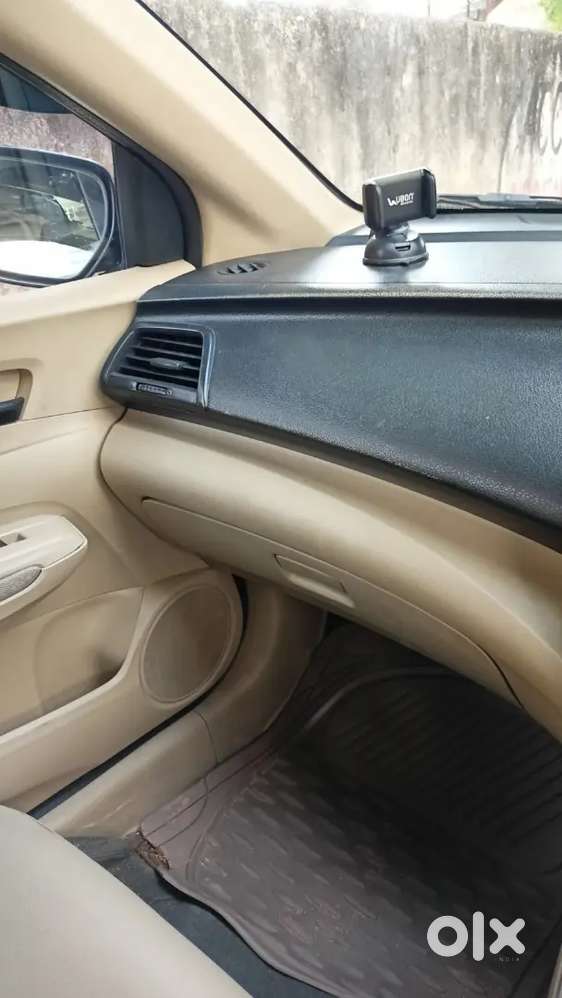 Honda City 2011 Petrol Well Maintained