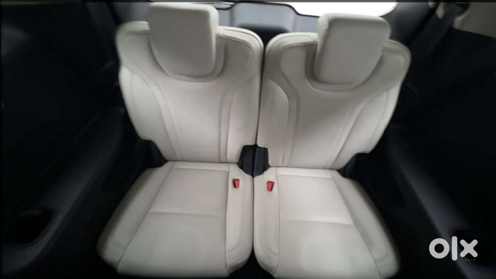 Mahindra Xuv700 2.2 Ax 7 Diesel At Luxury Pack Str, 2022, Diesel