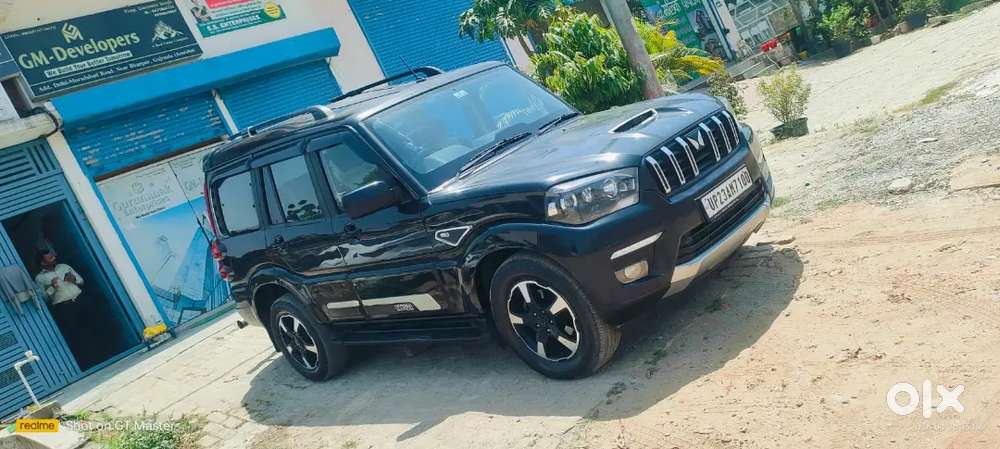 Mahindra Scorpio Classic 2023