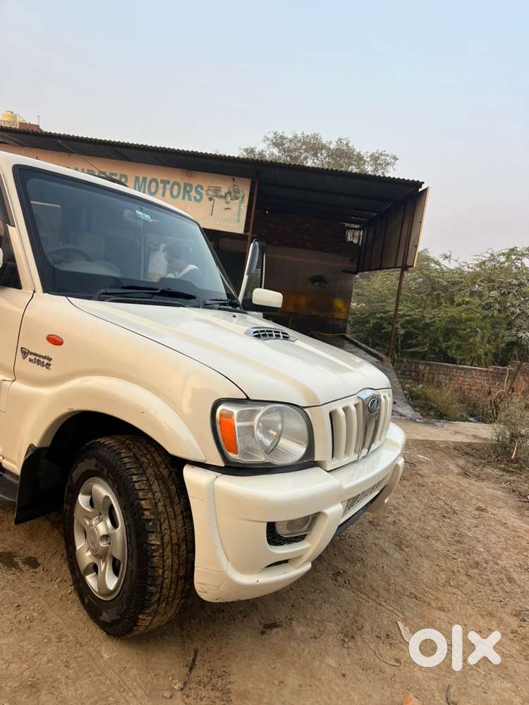 Mahindra Scorpio Classic 2015 150000 Km Driven