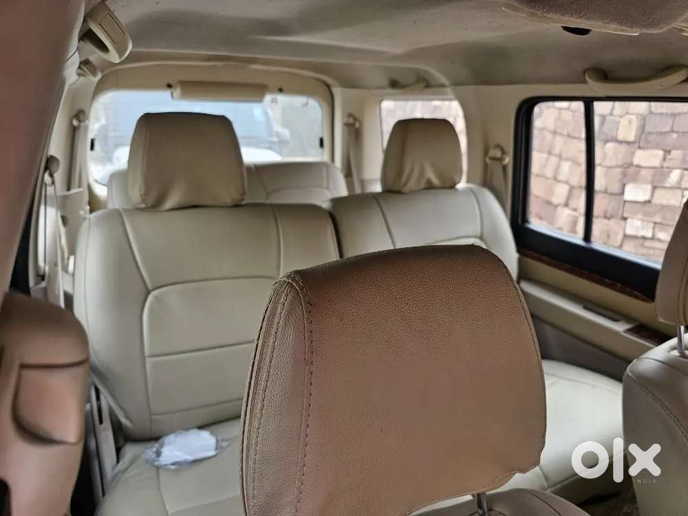Ford Endeavour Diesel 2012 Year