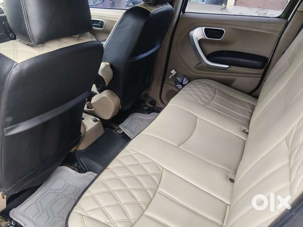 Mahindra Tuv 300 Mhawk100 T8, 2015, Diesel