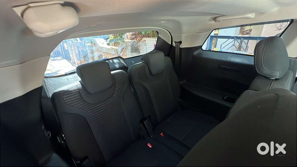 Mahindra Xuv700 7 Seater 2024 Diesel Very Well Maintained