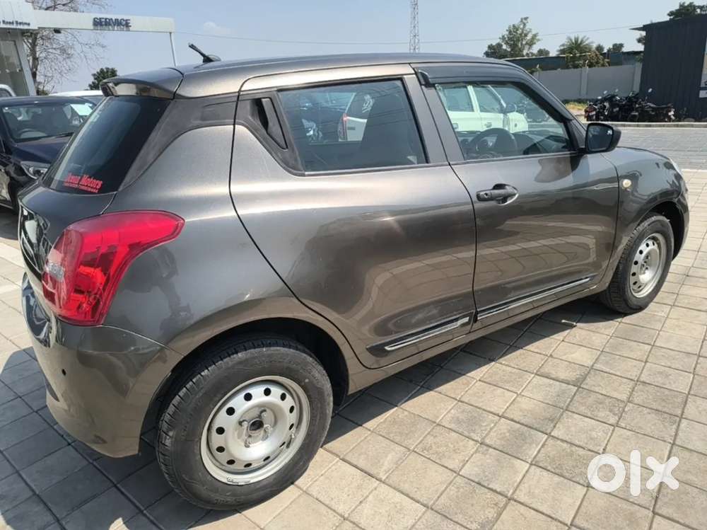 Maruti Suzuki Swift Lxi, 2019, Petrol