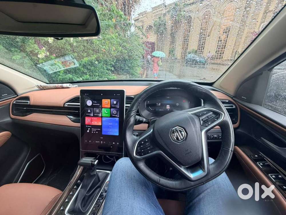 Mg Hector Plus Sharp Pro 1.5 Turbo Petrol Cvt 7 Str, 2024, Petrol