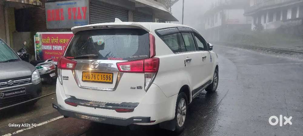 Toyota Innova Crysta 2017 Variant 2.4gx All Tyers New All Service Done