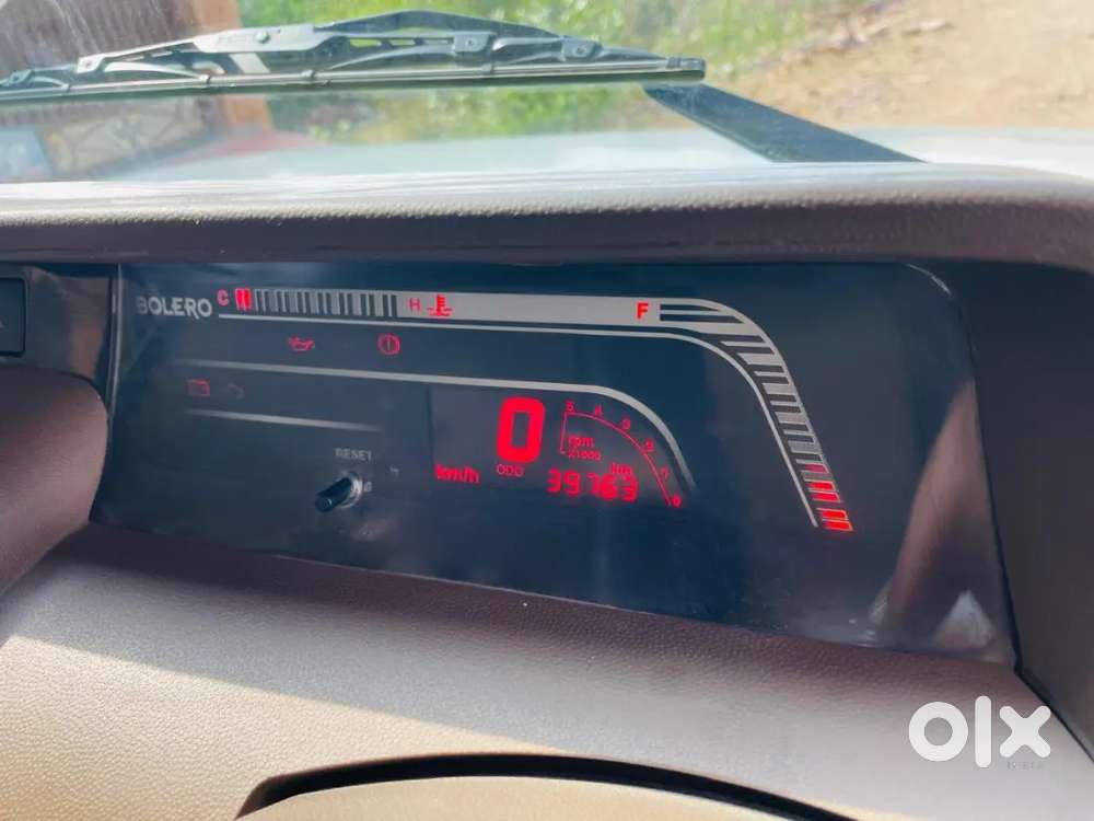 Mahindra Bolero Camper 2023 (sept) - Diamond White  Mint Condition