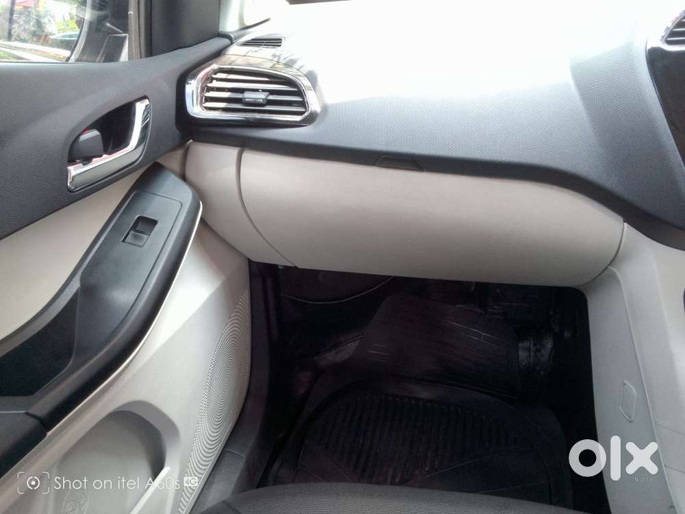 Tata Tiago 1.2 Revotron Xza Plus Amt, 2023, Petrol