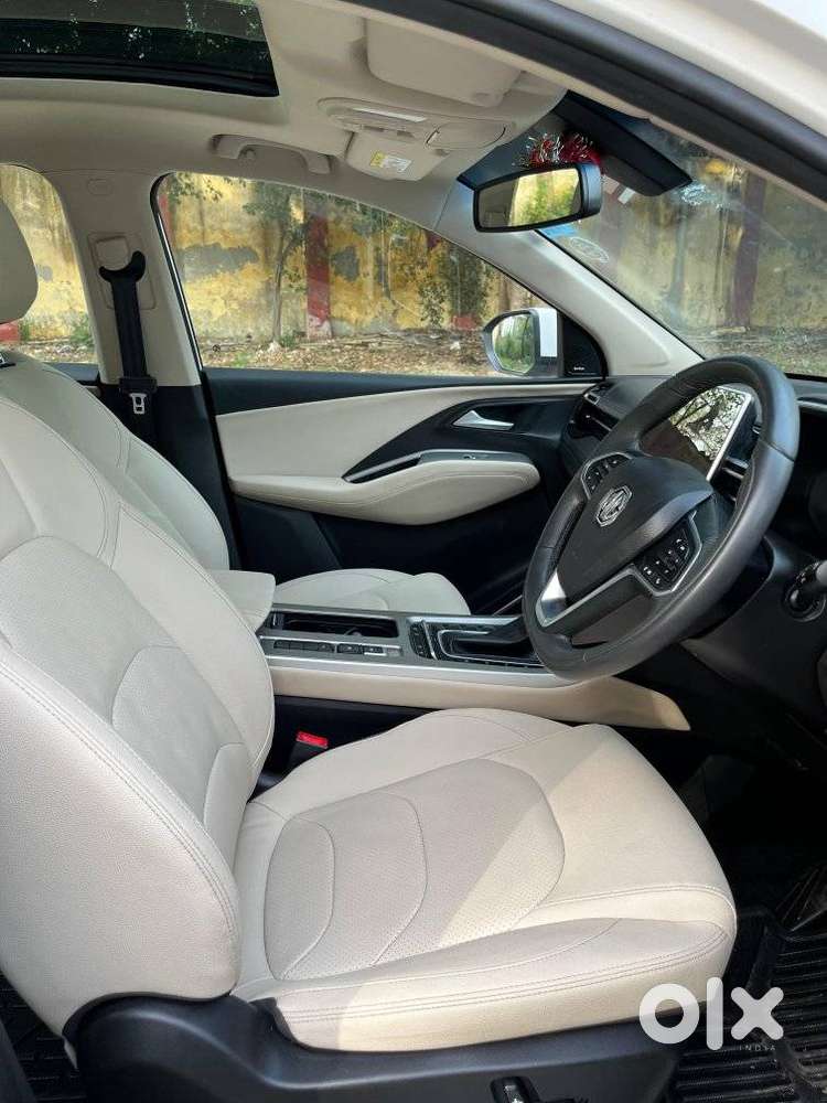 Mg Hector Sharp Pro 1.5 Turbo Cvt, 2023, Petrol