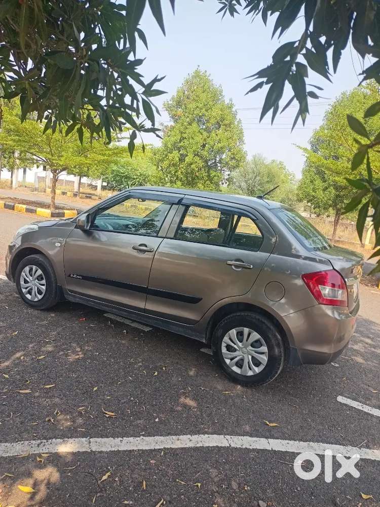 Maruti Suzuki Swift Dzire 2017 Diesel 75000 Km Driven