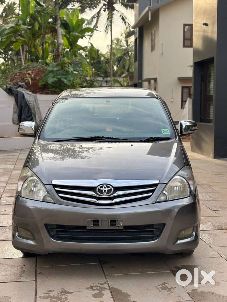 Toyota Innova 2010 Diesel 185000 Km Driven