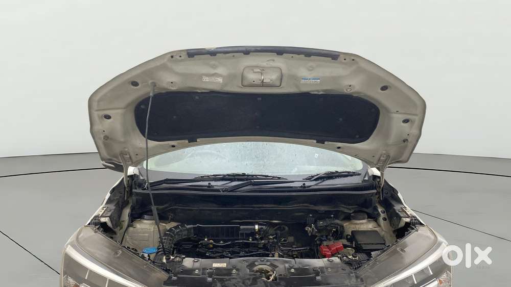 Maruti Suzuki Xl6 Alpha, 2019, Petrol